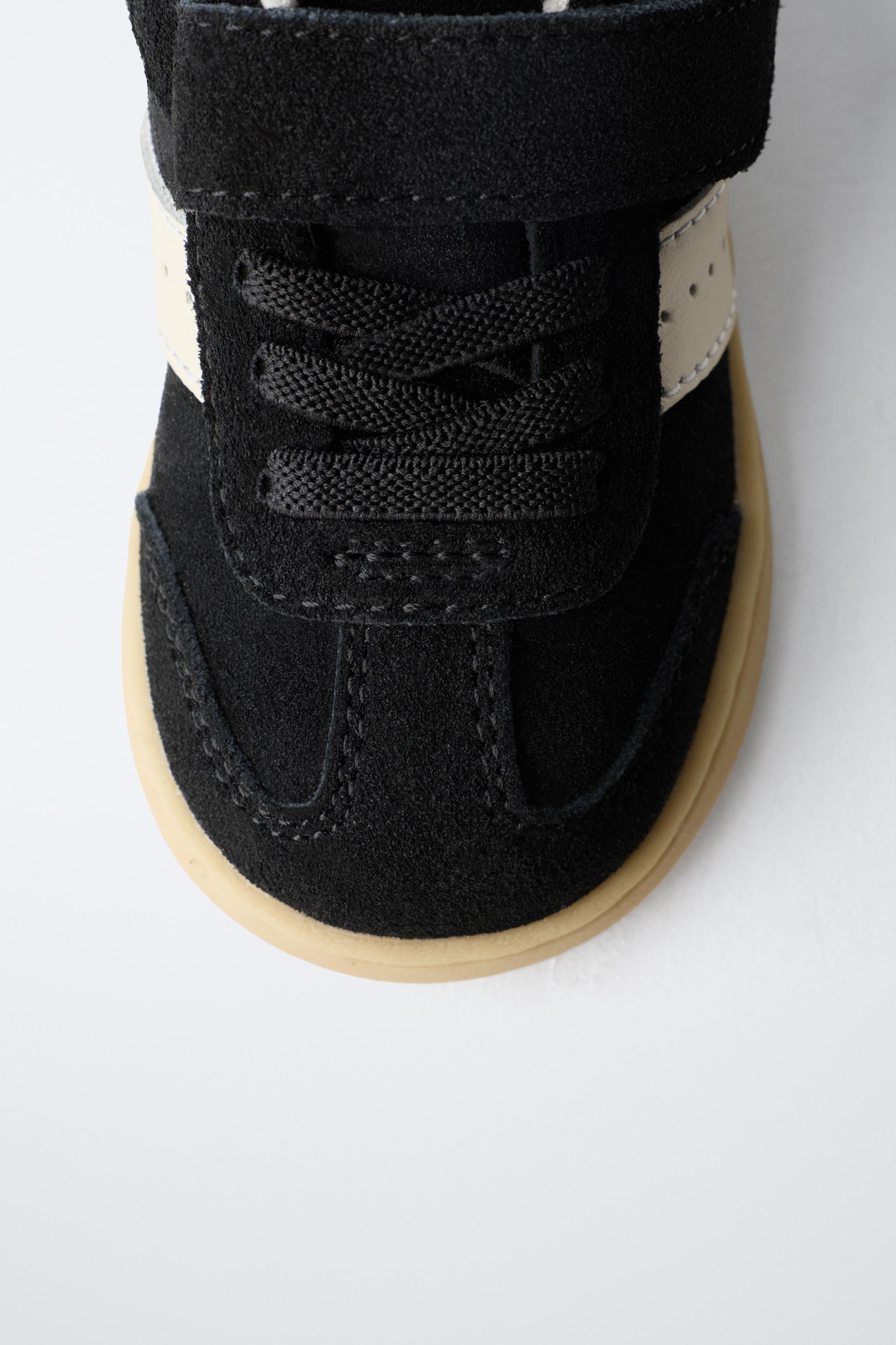 BAREFOOT LEATHER SNEAKERS